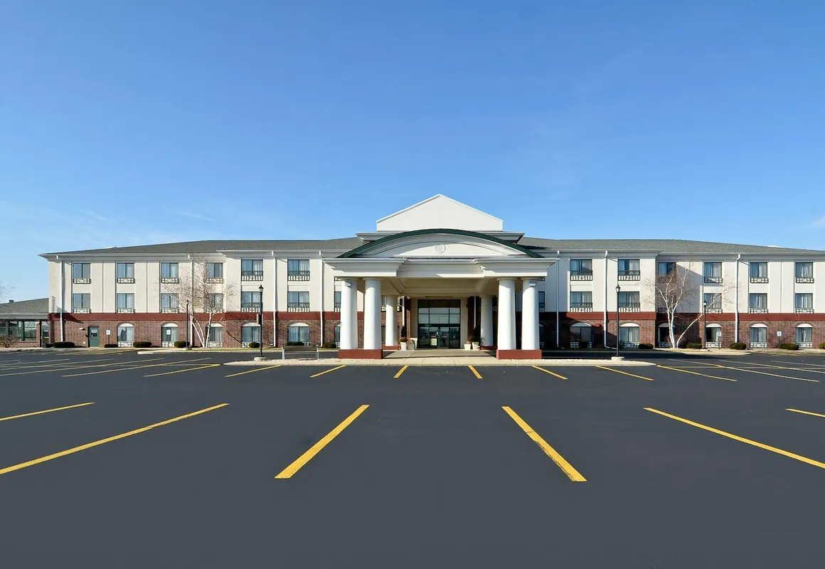 Holiday Inn Express Hotel & Suites Fort Atkinson by IHG hotel hero
