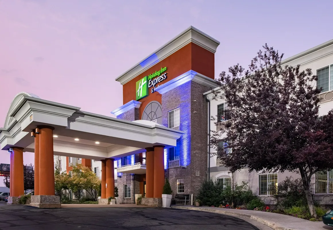 Holiday Inn Express Evanston by IHG hotel hero