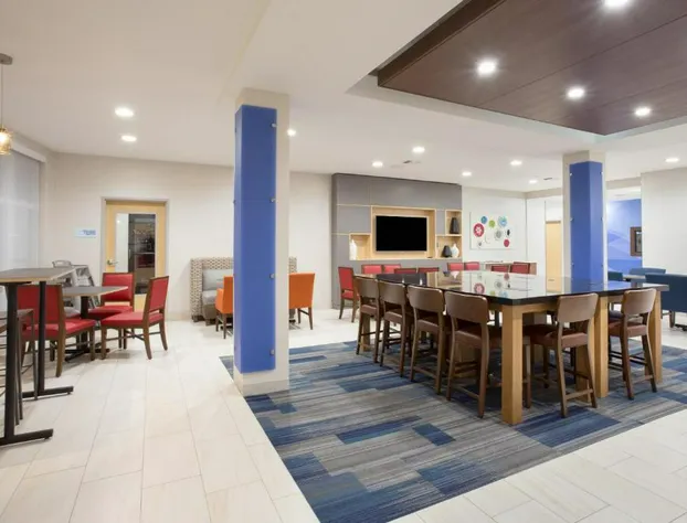 Holiday Inn Express & Suites Amarillo by IHG hotel detail image 1