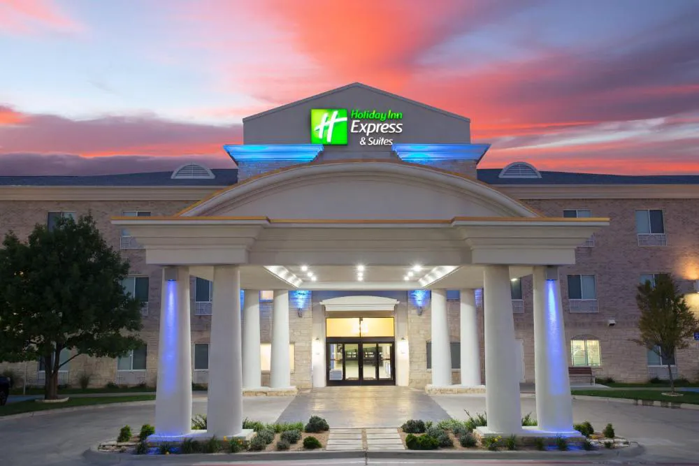 Holiday Inn Express & Suites Amarillo by IHG hotel hero