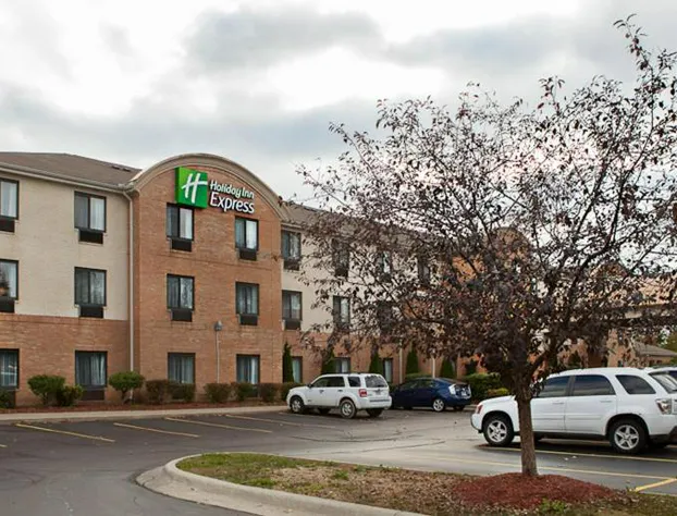 Holiday Inn Express Hotel & Suites Canton by IHG hotel detail image 4