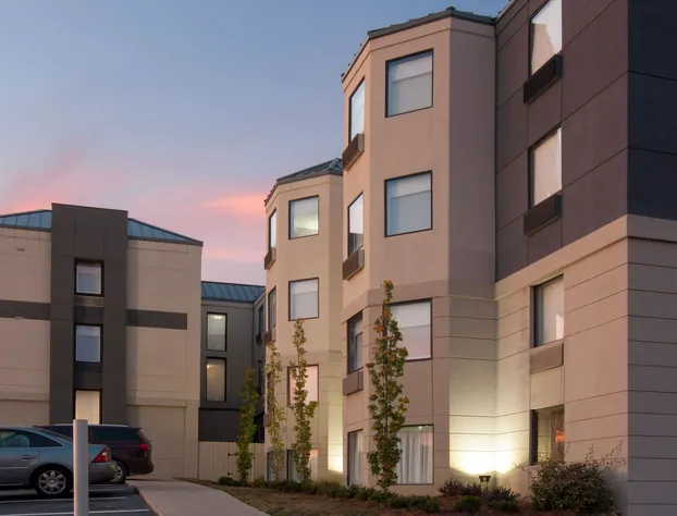 Holiday Inn Express Hotel & Suites Spence Lane by IHG hotel detail image 1