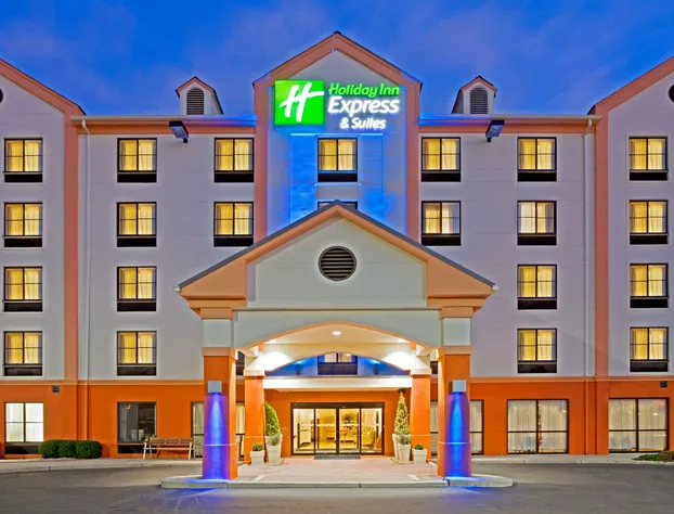 Holiday Inn Express Hotel & Suites Meadowlands Area by IHG hotel detail image 3