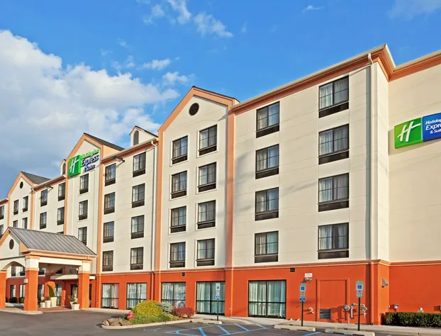 Holiday Inn Express Hotel & Suites Meadowlands Area by IHG hotel detail image 4