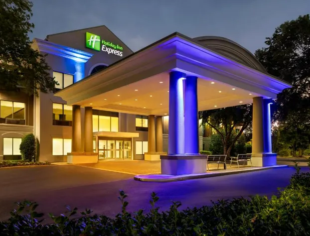 Holiday Inn Express & Suites Hagerstown by IHG hotel detail image 1