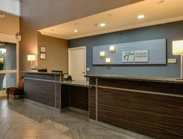 Holiday Inn Express & Suites Santa Clara by IHG hotel detail image 4