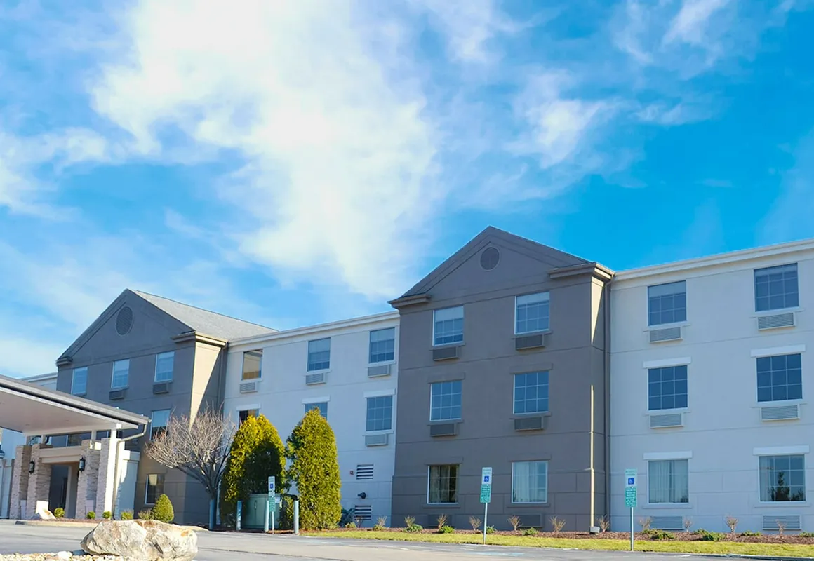 Holiday Inn Express Pittsburgh-Bridgeville by IHG hotel hero