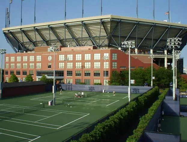 The LaGuardia Hotel hotel detail image 4