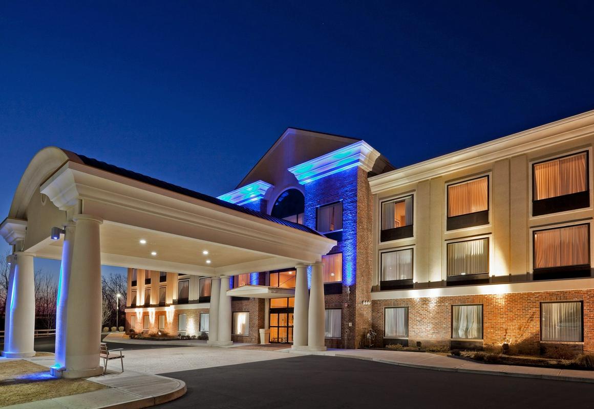 Holiday Inn Express Suites Clifton Park, an IHG Hotel hotel hero