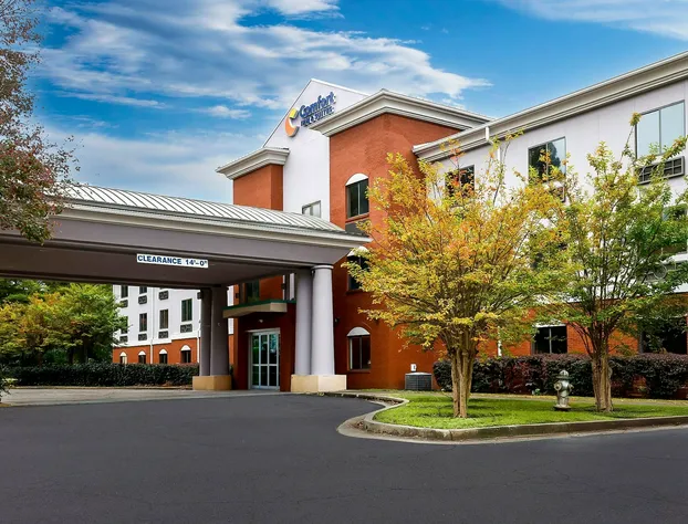 Comfort Inn & Suites Buford near Mall of Georgia hotel detail image 1