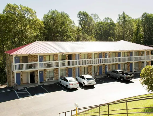 Motel 6 Cookeville, TN hotel detail image 1