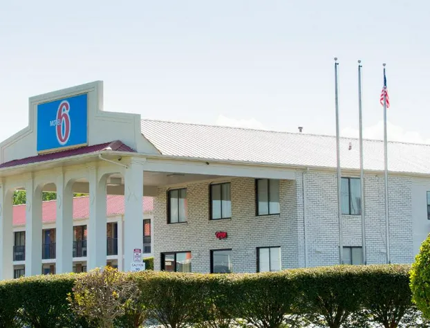 Motel 6 Cookeville, TN hotel detail image 4