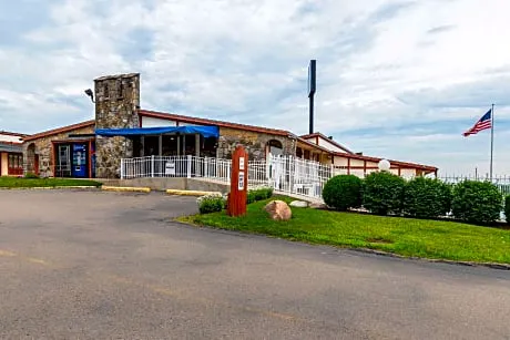 Rodeway Inn hotel detail image 2