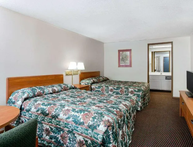 Knights Inn Pittston hotel detail image 4