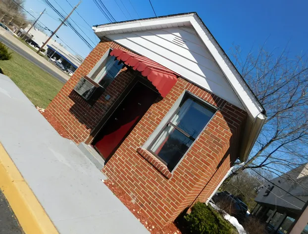 Mounts Motel hotel detail image 1