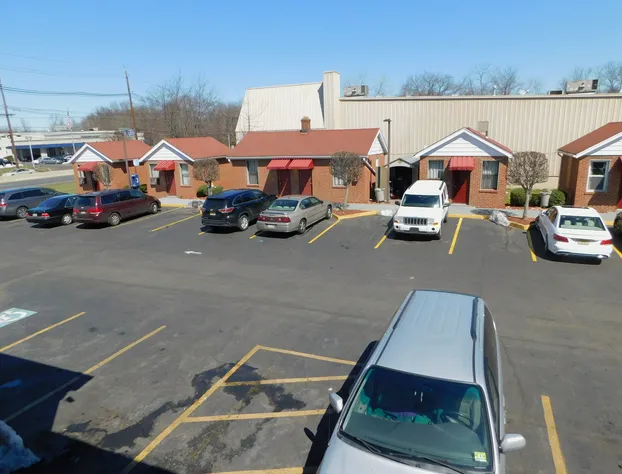 Mounts Motel hotel detail image 3