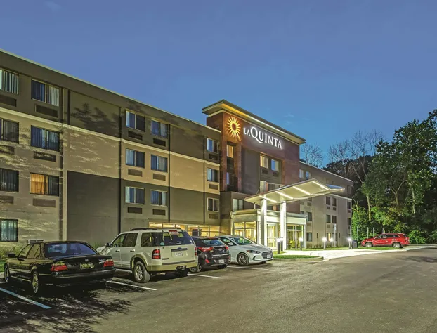 La Quinta Inn & Suites by Wyndham Columbia / Fort Meade hotel detail image 4
