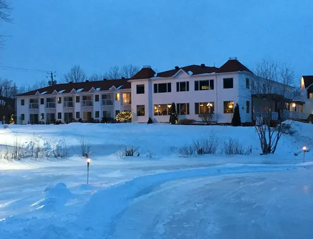 Manoir du Lac William hotel detail image 1