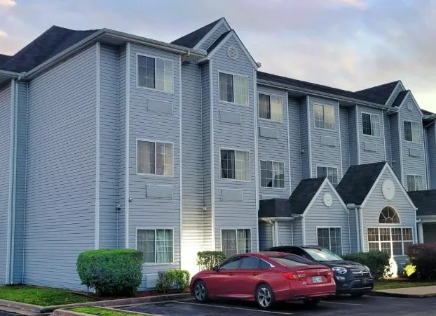 Microtel Inn & Suites by Wyndham Tulsa/Catoosa Route 66 hotel detail image 4