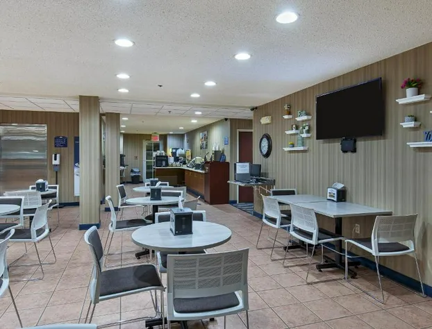 Microtel Inn by Wyndham Dry Ridge hotel detail image 3