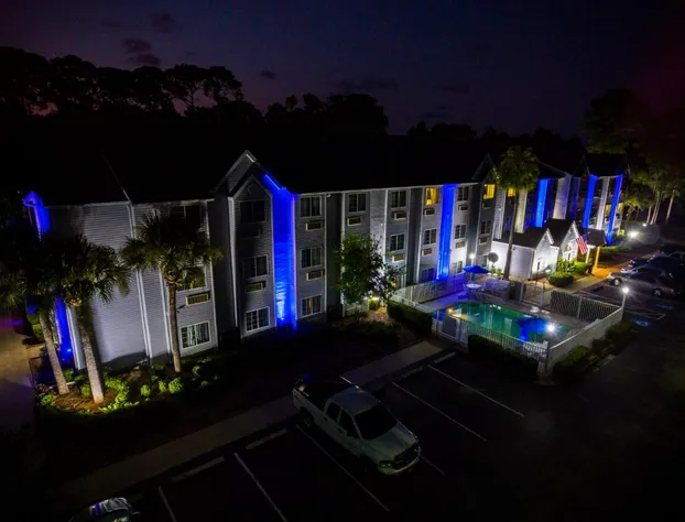Microtel Inn & Suites by Wyndham Palm Coast I-95 hotel detail image 1