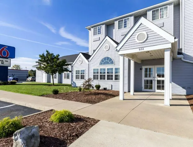 Motel 6 Huron, OH - Sandusky hotel detail image 2