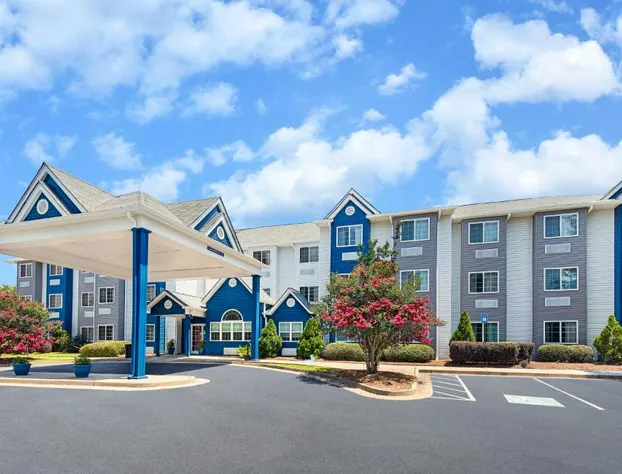 Microtel Inn and Suites by Wyndham Columbus North hotel detail image 3