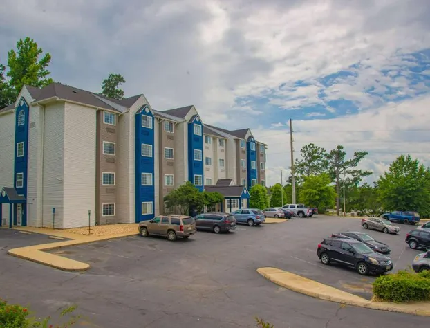 Microtel Inn & Suites by Wyndham Daphne/Mobile hotel detail image 1