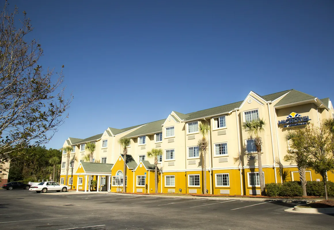 Microtel Inn & Suites by Wyndham Panama City hotel hero