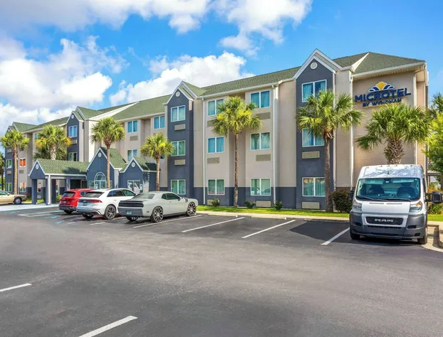 Microtel Inn & Suites by Wyndham Panama City hotel detail image 3