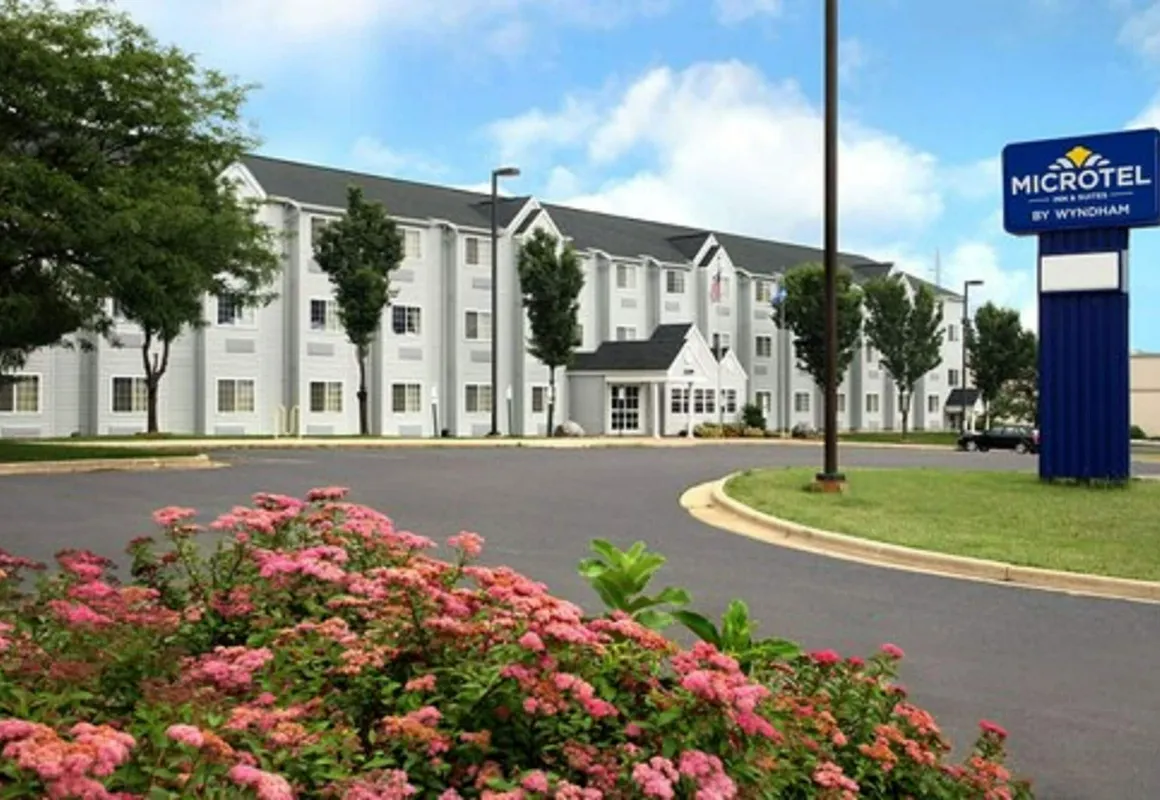 Microtel Inn & Suites by Wyndham Madison East hotel hero