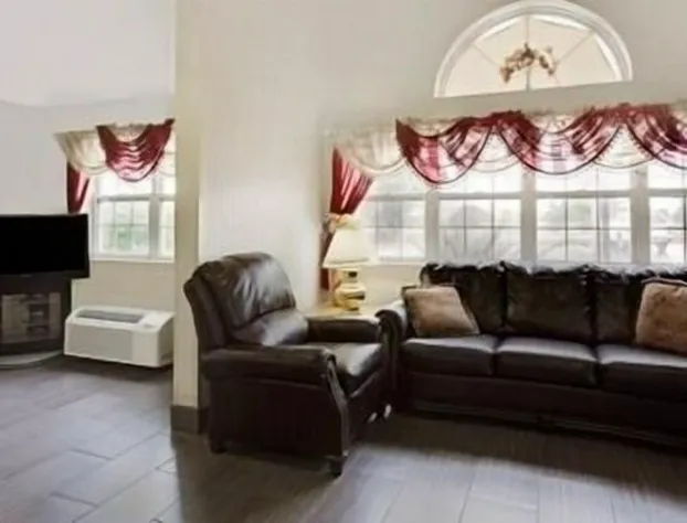 Microtel Inn & Suites by Wyndham Madison East hotel detail image 2