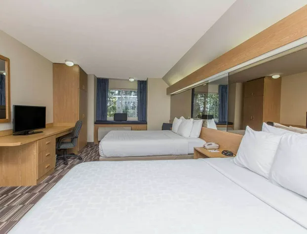 Baymont Inn & Suites by Wyndham Anchorage Airport hotel detail image 4