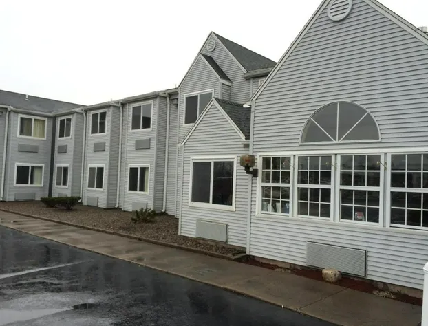 Baymont by Wyndham Henrietta/Rochester hotel detail image 3