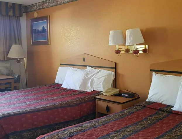 night Inn hotel detail image 2