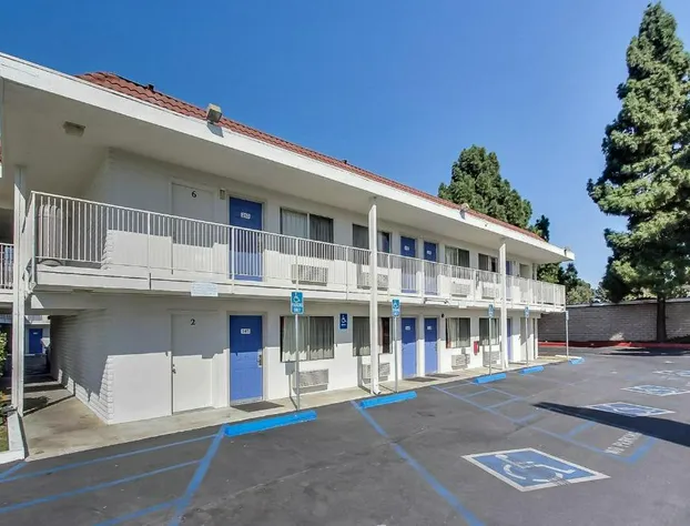 Motel 6 – San Jose, CA - South hotel detail image 2