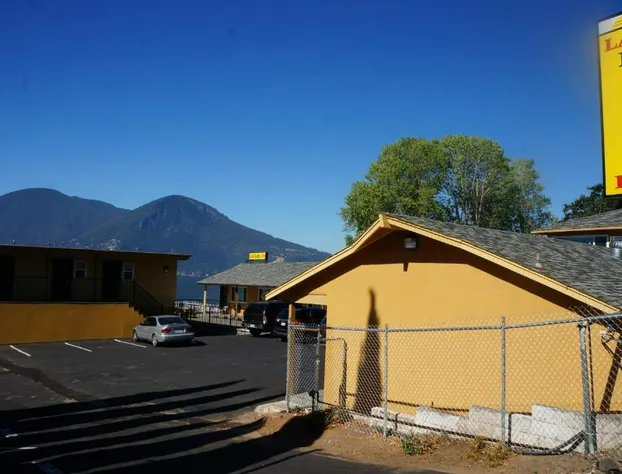 Lake Marina Inn hotel detail image 2