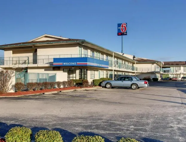 Motel 6 Owensboro, KY hotel detail image 1