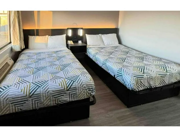 Motel 6 Janesville, WI hotel detail image 4