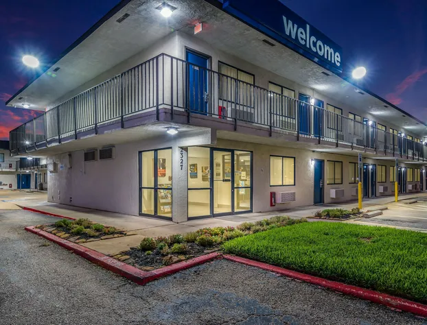 Motel 6 College Station, TX - Bryan hotel detail image 3