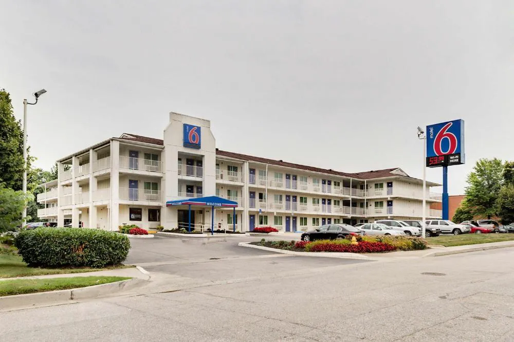 Motel 6 Linthicum Heights, MD - BWI Airport hotel hero