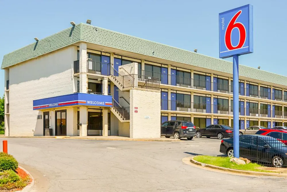 Motel 6 Little Rock, AR - West hotel hero