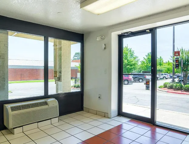 Motel 6 Little Rock, AR - West hotel detail image 4