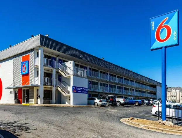 Motel 6 Little Rock, AR - West hotel detail image 4