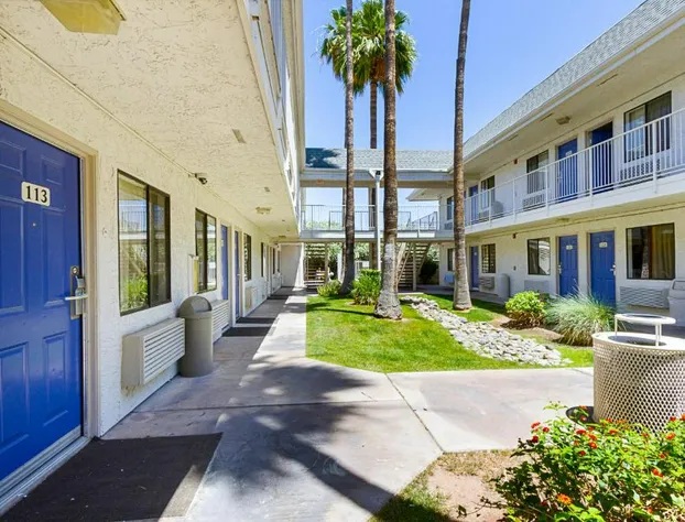 Motel 6 Mesa, AZ - South hotel detail image 4