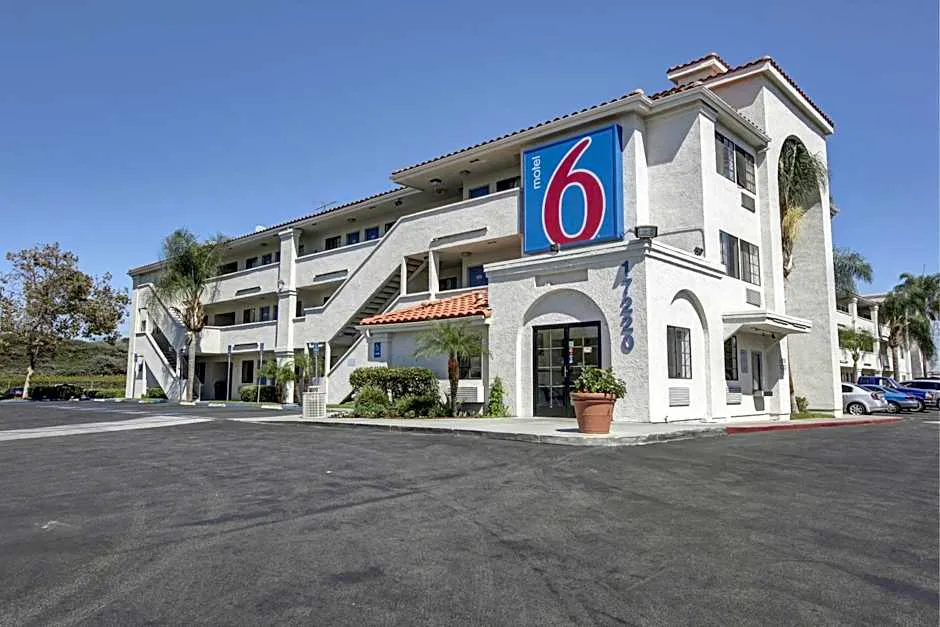 Motel 6 Bellflower, CA - Los Angeles hotel hero