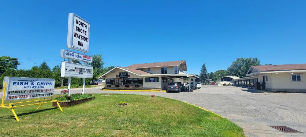 North Shore Wayside Inn hotel hero