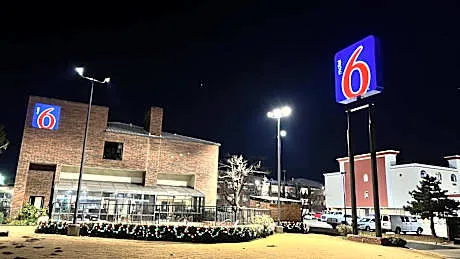 Motel 6 Oklahoma City, OK - Fairgrounds West hotel detail image 1