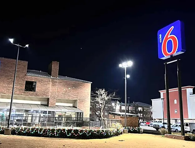 Motel 6 Oklahoma City, OK - Fairgrounds West hotel detail image 2