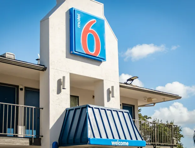 Motel 6 Ft. Pierce, FL, Fort Pierce hotel detail image 1